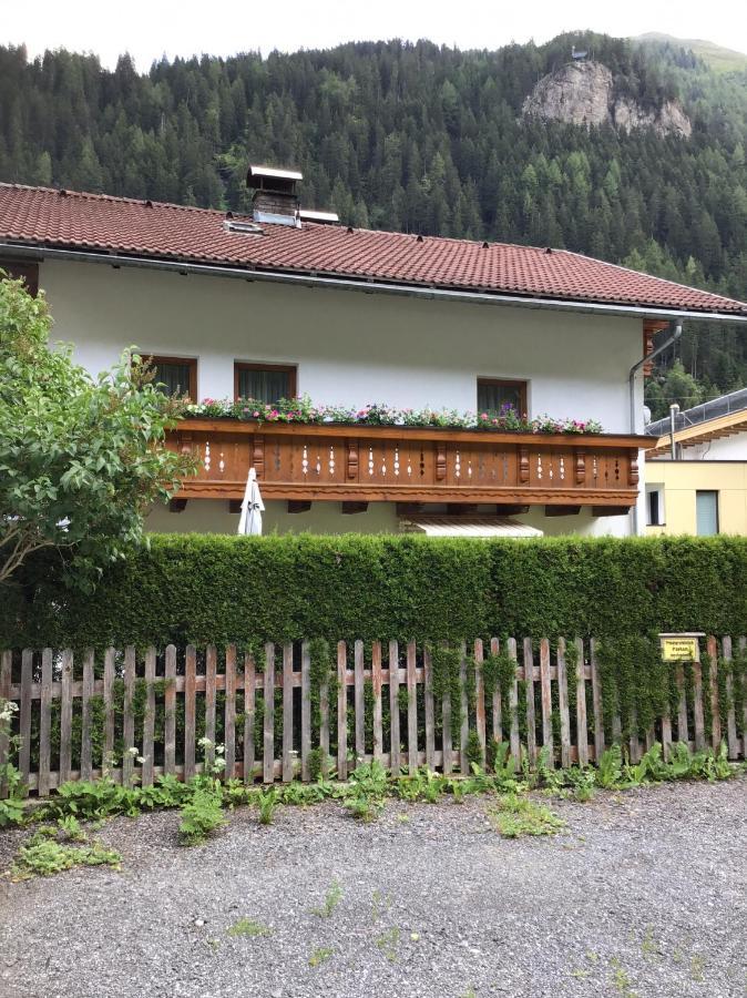 Appartement Haus Praxmarer à Kaunertal Extérieur photo